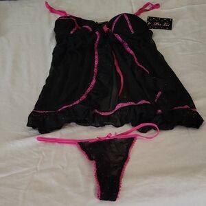 Black and Pink Women's Lingerie Set